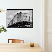 Indlæs billede til gallerivisning Sølvpilen ved Holmstrup