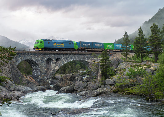 TME 1523 med godstog